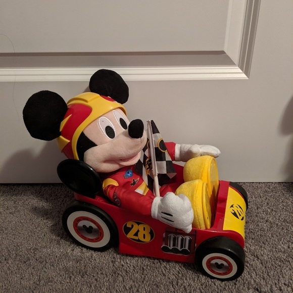 mickey and the roadster racers racing adventures mickey